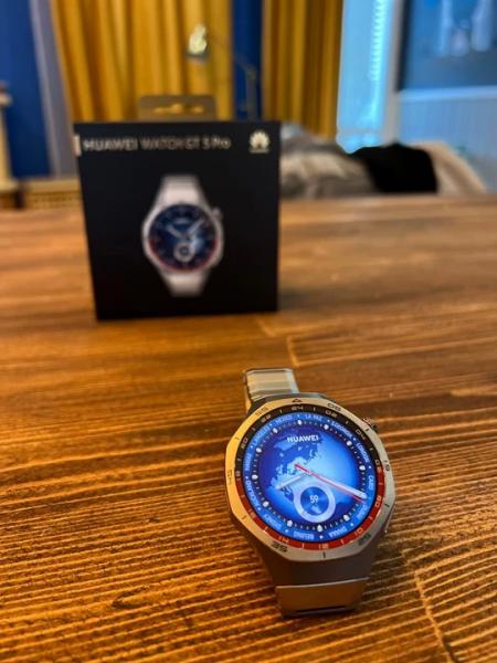 Huawei Watch GT 5 Pro: премиальные умные часы с титановым характером