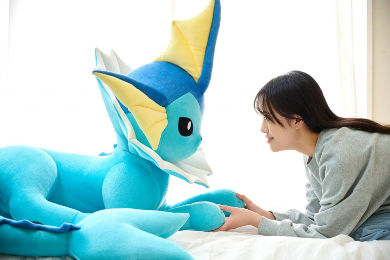 «Собери их всех!»: Pokemon Company выпустит полноразмерные и плюшевые версии всех «Ивилюций»