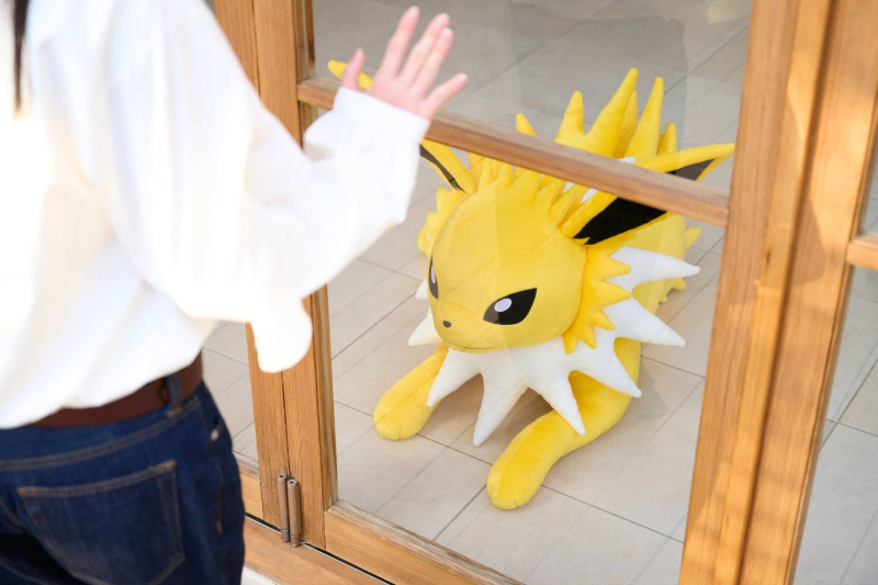 «Собери их всех!»: Pokemon Company выпустит полноразмерные и плюшевые версии всех «Ивилюций»