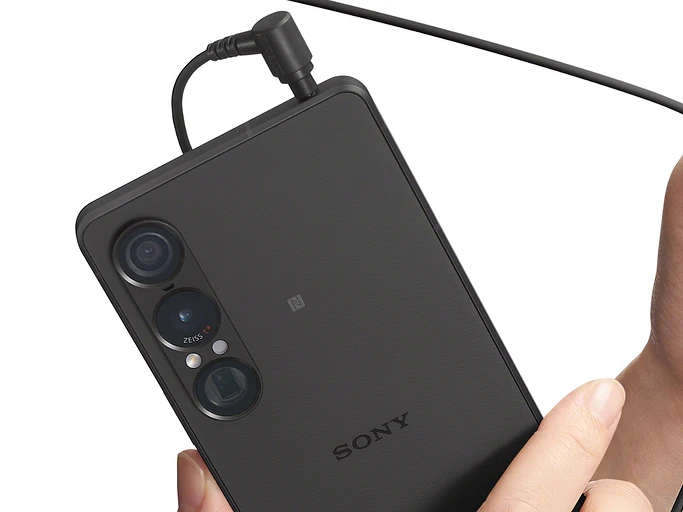 Sony представила флагманский камерофон Xperia 1 VII за безумные 1499 евро