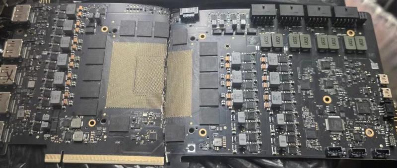 Зачем ей 2400 Вт? Прототип NVIDIA GeForce RTX 5090 получил 4 разъема 16-pin