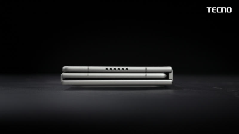 Tecno представила концепт трёхстворчатого складного смартфона Phantom Ultimate G Fold