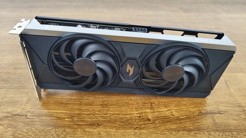Acer представила новую видеокарту Nitro Intel ARC B580 OC 12GB для современных игр и ИИ-задач