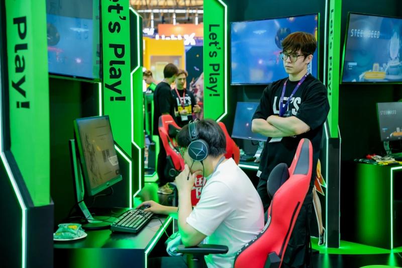 ChinaJoy 2025 — репортаж с открытия крупнейшей игровой выставки Азии
