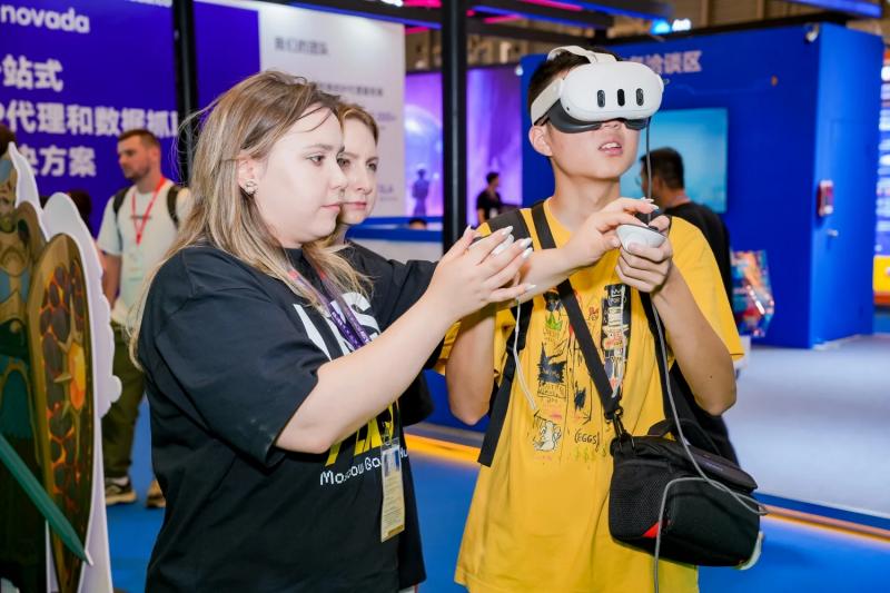 ChinaJoy 2025 — репортаж с открытия крупнейшей игровой выставки Азии