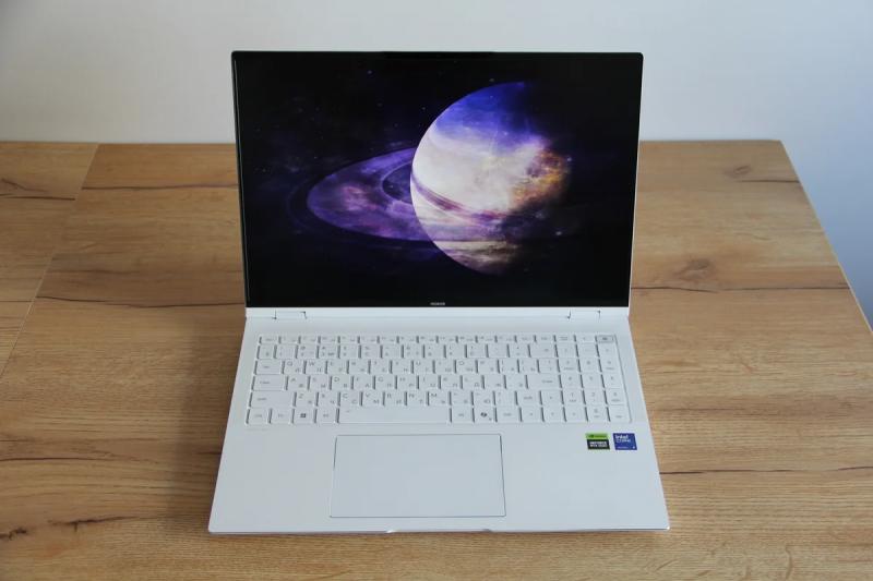 Обзор HONOR MagicBook Pro 16 HUNTER 2025 — производительный компактный ноутбук
