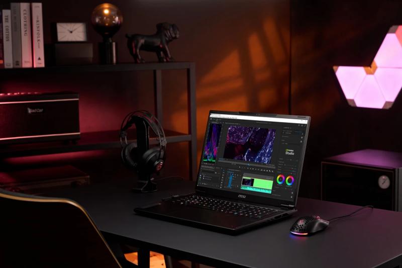 Обзор ноутбука MSI Stealth 18 HX AI — флагман с новейшими Intel Core Ultra и RTX 5090 для ноутбуков