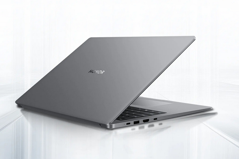 Репортаж со стенда Acer на выставке IFA 2025: геймерские компьютеры и мониторы, самый лёгкий 16" ноутбук и другие новинки