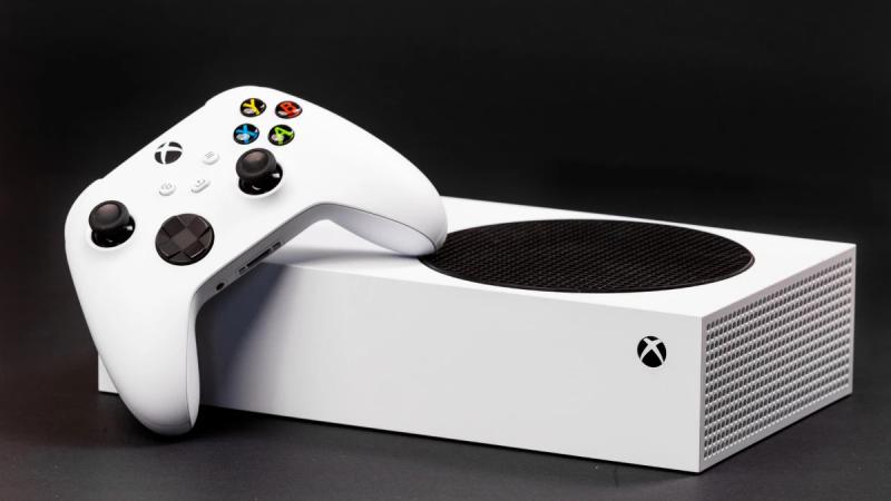 Консоли Xbox Series снова подорожают — тарифы Трампа ведут к