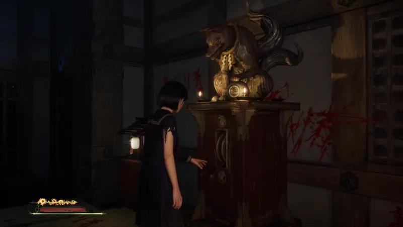 Загадки в Зале поклонения Silent Hill f: лабиринт и головоломка с клетками