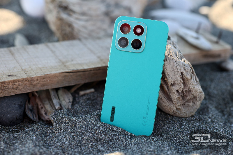 По телевизорам Samsung начал расселяться ИИ-помощник Bixby на базе Microsoft Copilot и Perplexity