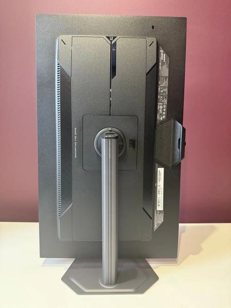 Обзор Gigabyte M27UP — универсальный монитор с двумя режимами и встроенным KVM